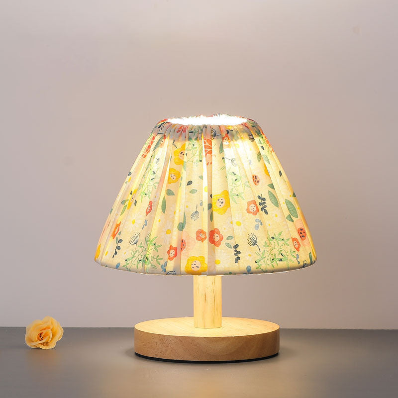 BowLift | Modern Minimalist Creative Iron Flower Shape 1-Lamp Table Lamp