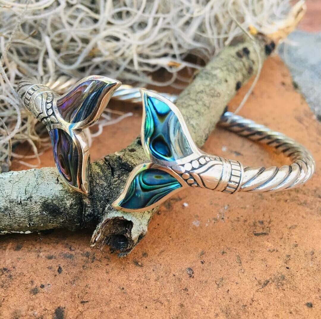BowLift | Abalone Shell Mermaid Tail SS Bangle Bracelet