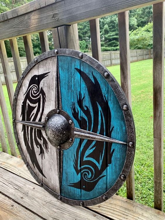 BowLift | Eivor Valhalla Raven Battle Damaged Viking Wooden Shield 30CM