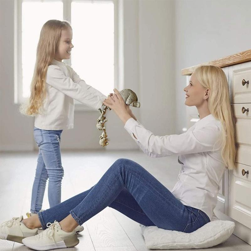 BowLift | Elephant sitter hand-painted figures