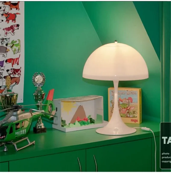 BowLift | Retro Danish Table Lamp/ Floor Lamp - Iconic Mushroom Design for Modern Spaces