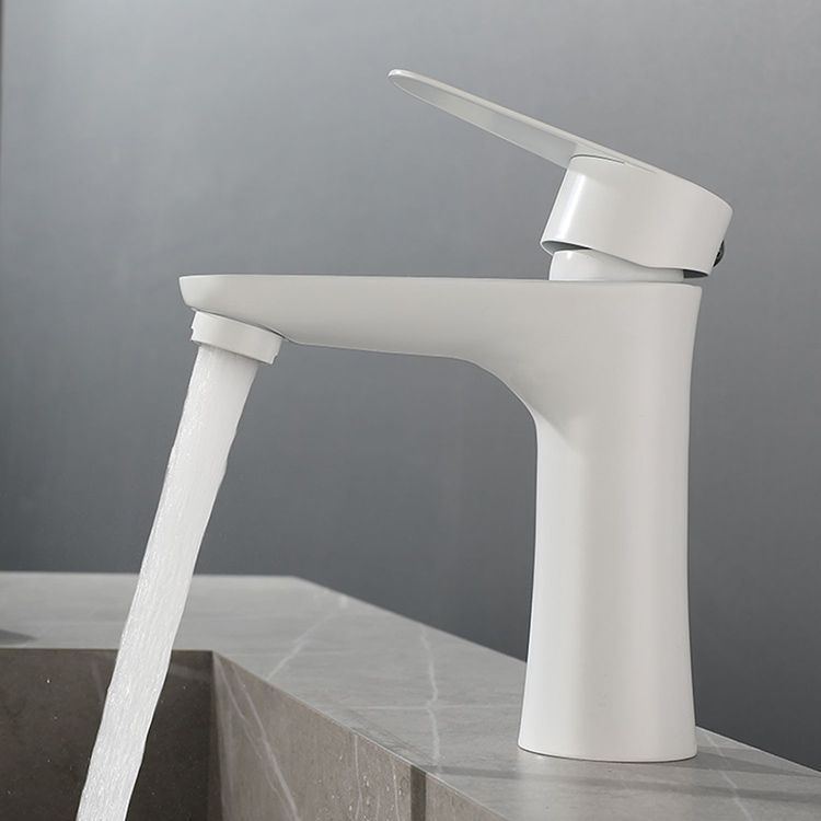 BowLift | Round Vessel Faucet Lever Handle Stainless Steel Bathroom Faucet with Water Hose