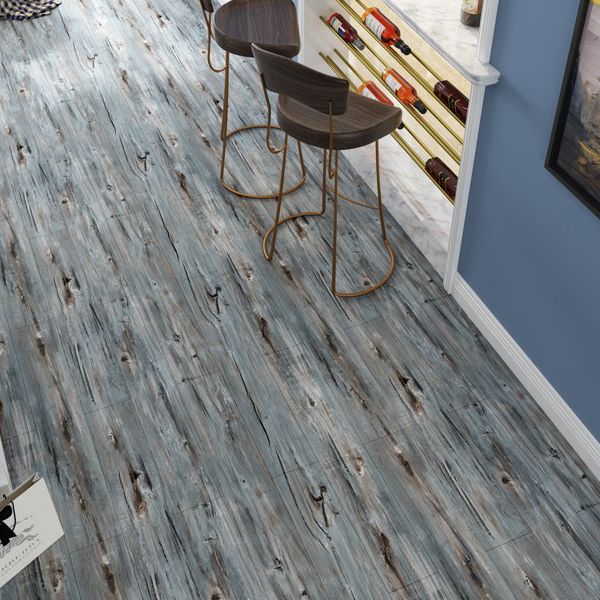 BowLift | Classic Vinyl Floor Planks Wood Look Self-Adhesive Vinyl Plank Flooring