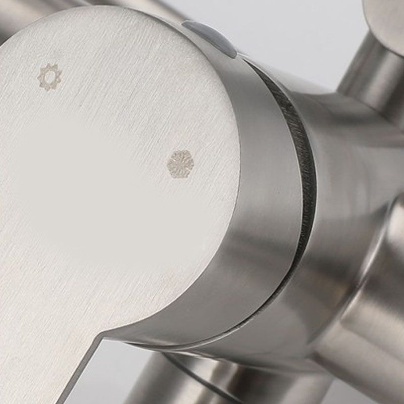 BowLift | Bathroom Bathtub Faucet Lever Handheld Shower Bathtub Faucet