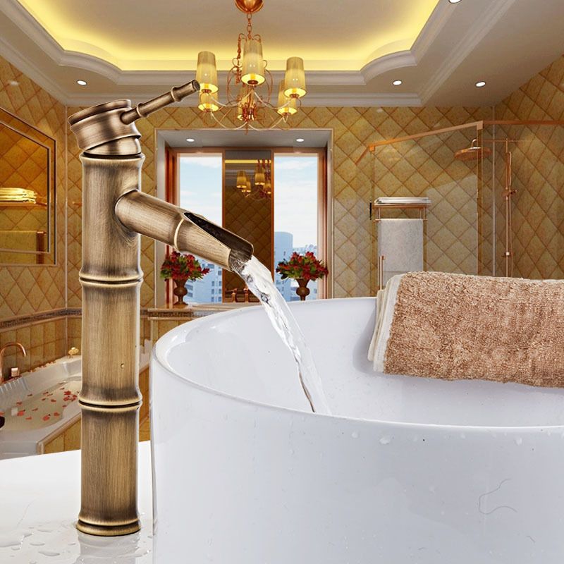 BowLift | Lever Handle Vanity Faucet Country Low Arc Faucet Single Hole Basin Faucet