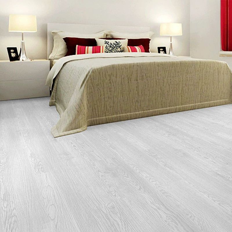 BowLift | Peel and Stick Vinyl Flooring Matte Vinyl with Wood Look