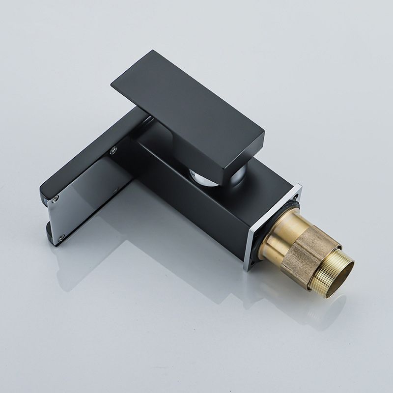 BowLift | Contemporary Sink Faucet Solid Color Low Arc Bathroom Sink Faucet