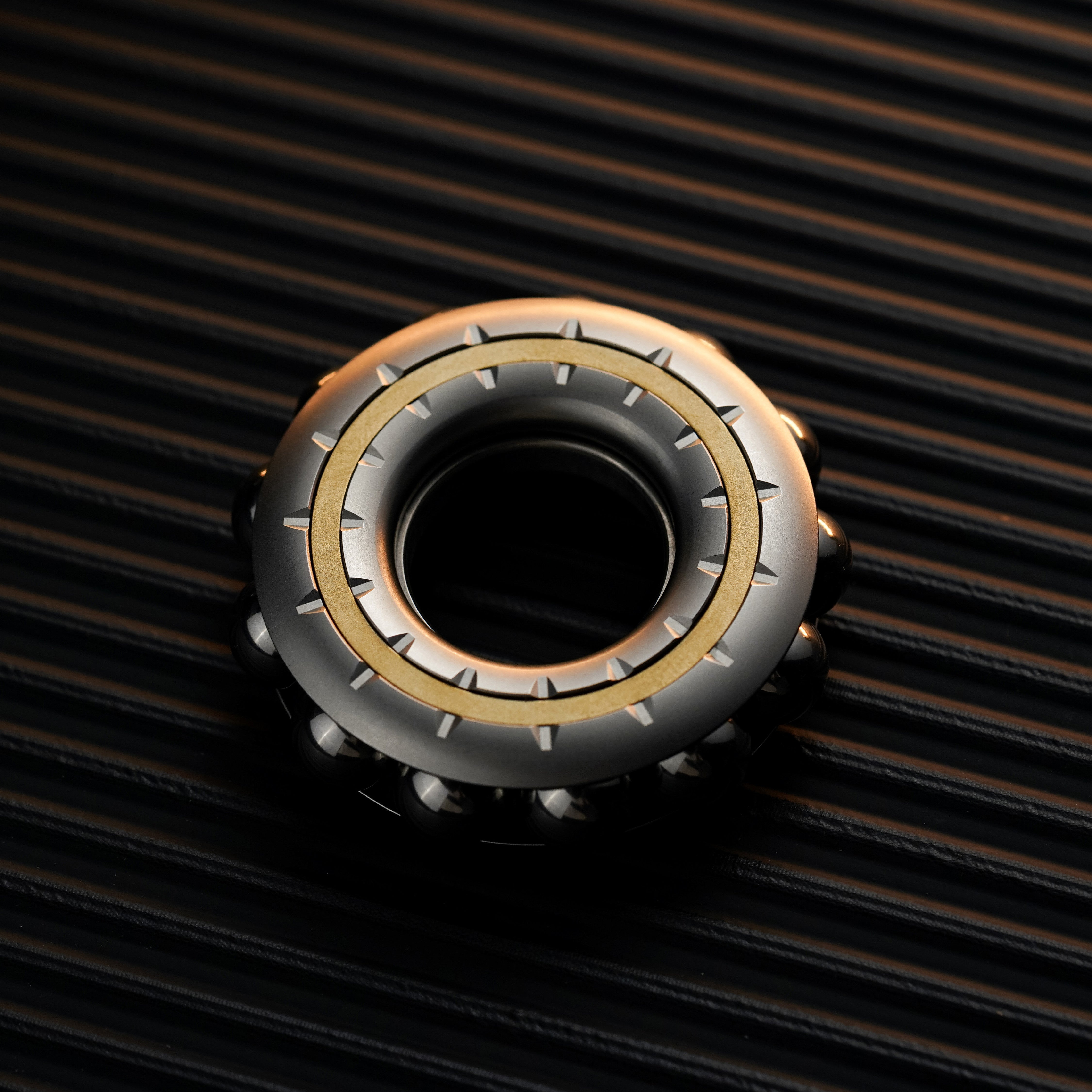 BowLift | EDC Fidget Toy Stress Relief Meditation Ring