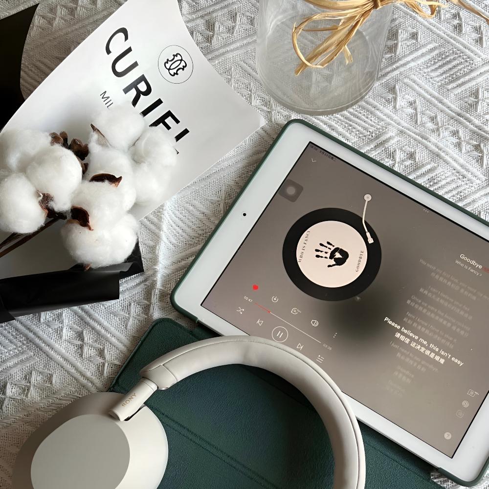 BowLift | Countryside Comfort Picnic Mat