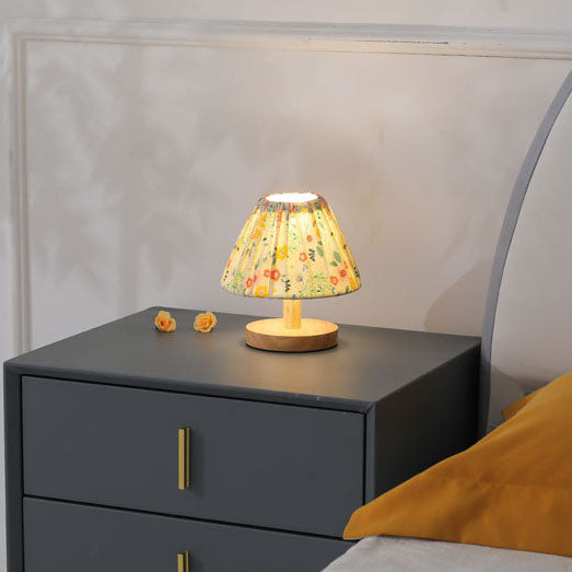 BowLift | Modern Minimalist Creative Iron Flower Shape 1-Lamp Table Lamp