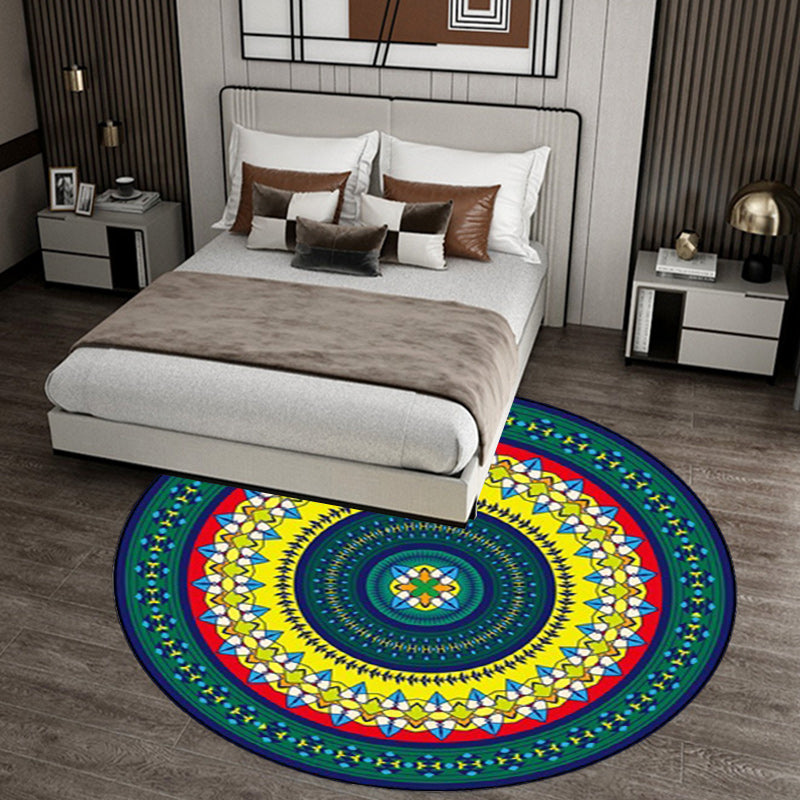 BowLift | Classic concentrated circles pattern rug green and yellow tribal rug polyester washable non-slip back area rug for living room