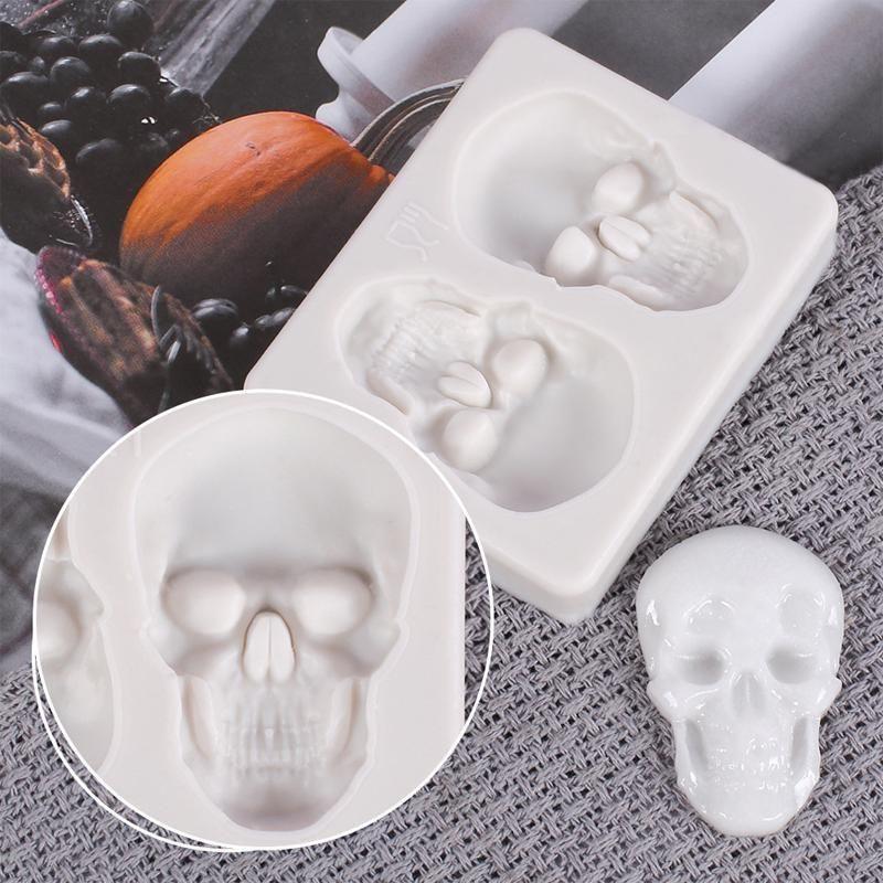 BowLift | 3D skull cake pan
