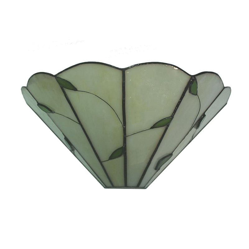 BowLift | Tiffany style conical wall lamp with leaf pattern art glass wall light in beige for dining room