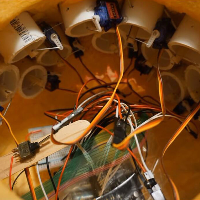 BowLift | Creepy Halloween Pumpkin