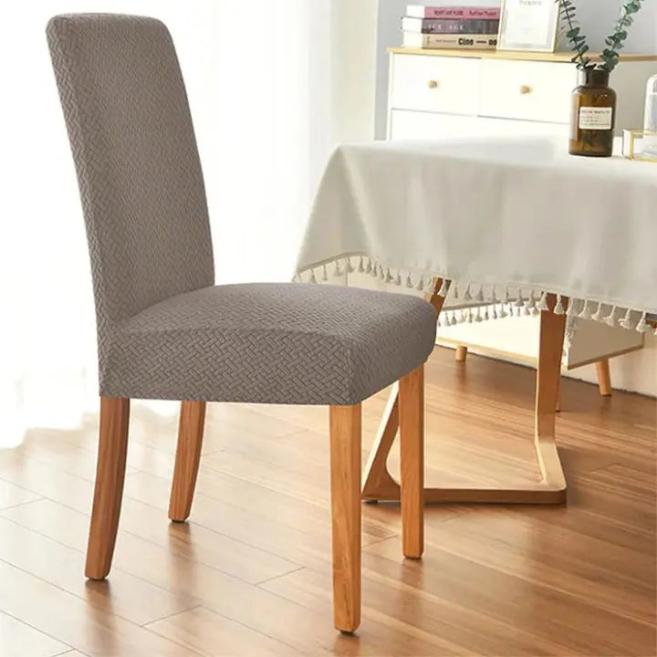 BowLift | Elastic waterproof chair covers