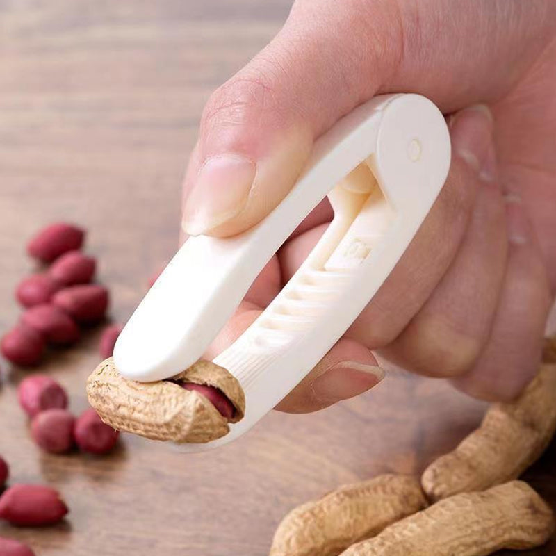 BowLift | Peanut Seed Peel Plastic Peanut Clip