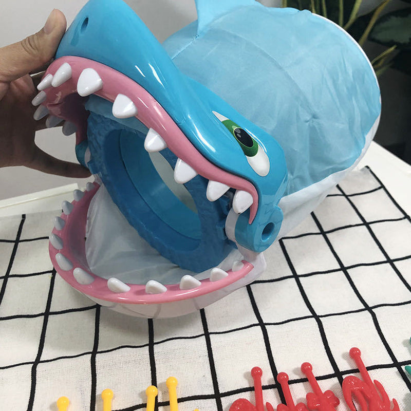 BowLift | Shark Bite Game - Watch out for your fingers!
