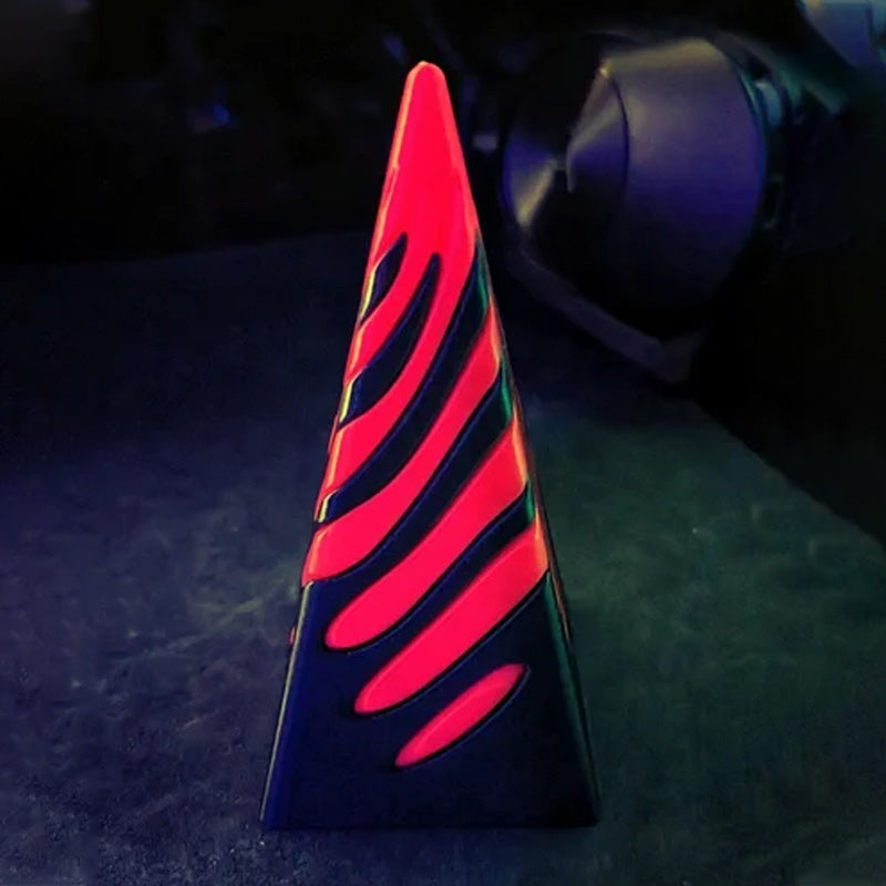 BowLift | Impossible Pyramid Passage Sculpture