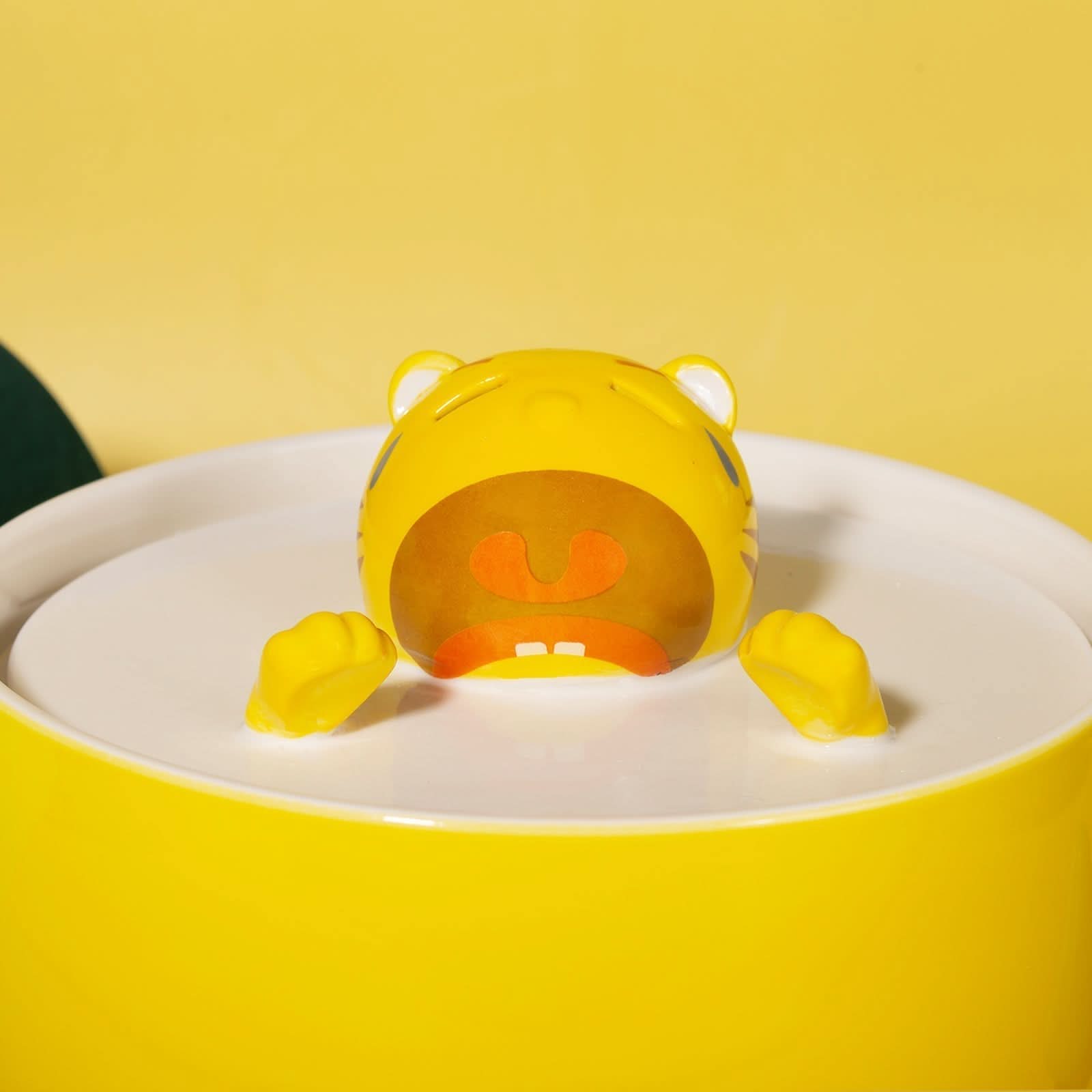 BowLift | CATLUXE - Automatic Tiger Water Fountain