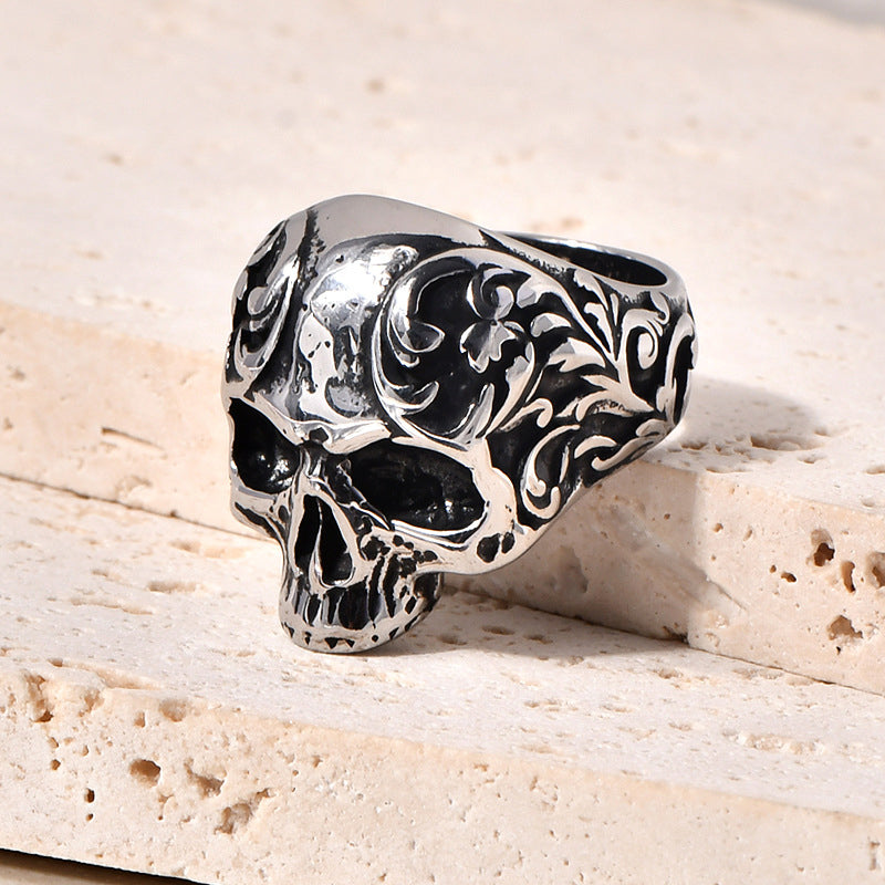 BowLift | Punk Style Titan Skull Ring