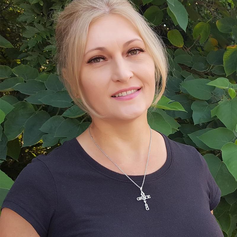 BowLift | Amazing Grace Cross Necklace