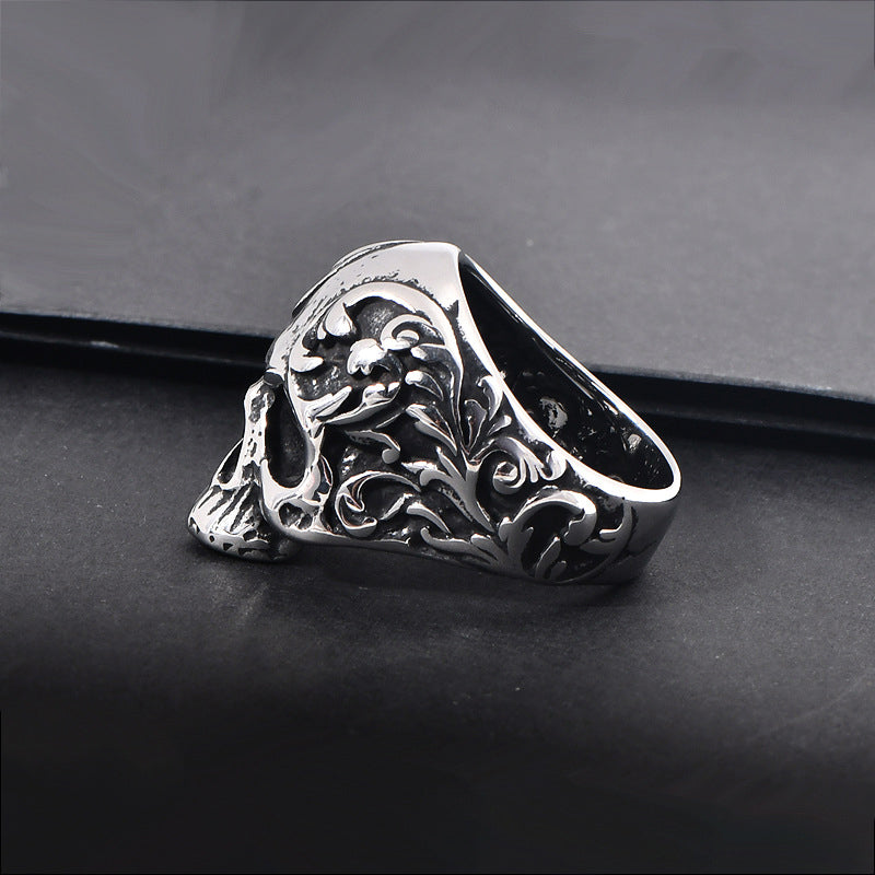 BowLift | Punk Style Titan Skull Ring
