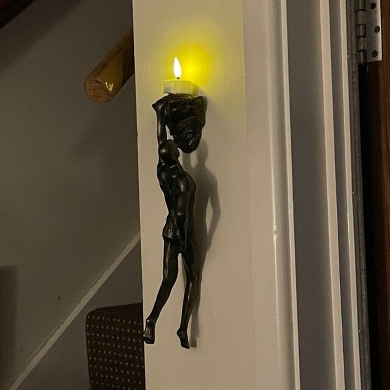 BowLift | Climber Nordic Art Wall Hanging Statues