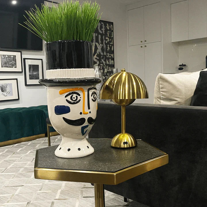 BowLift | Modern table lamp