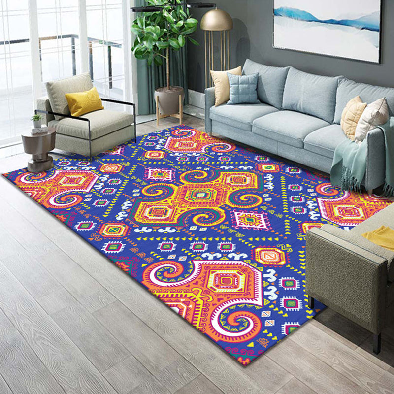BowLift | Western Parlor Rug Multicolored Geometric Pattern Area Rug Polypropylene Easy Care Pet Friendly Washable Indoor Rug