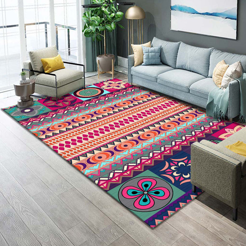BowLift | Western Parlor Rug Multicolored Geometric Pattern Area Rug Polypropylene Easy Care Pet Friendly Washable Indoor Rug
