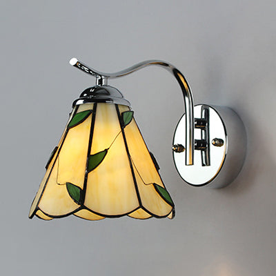 BowLift | Wall lamp with wavy edge Country Joined Glass 1 Light Wall Mount Fixture in White/Beige for the Nightstand