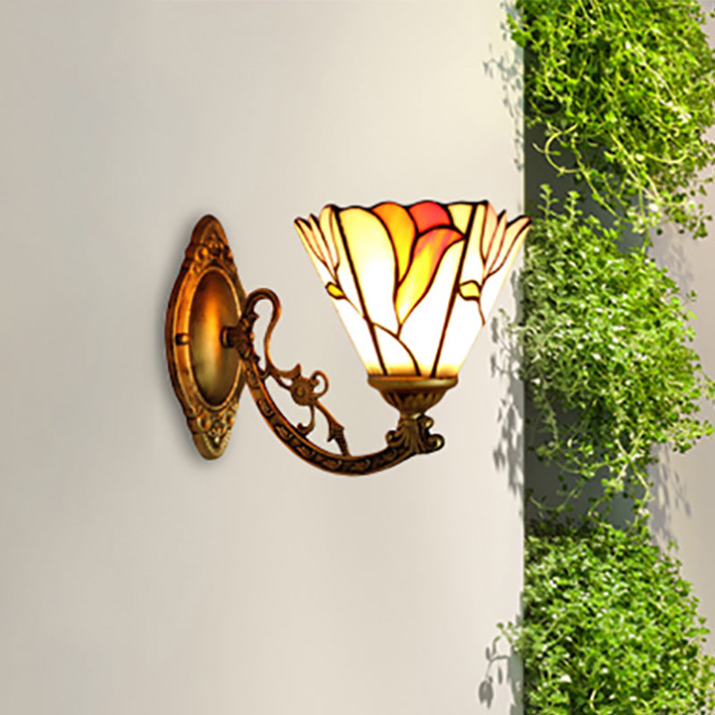 BowLift | Flower Wall Mount Light Lodge Tiffany 1 Light Wall Lighting in Antique Brass for Bedroom