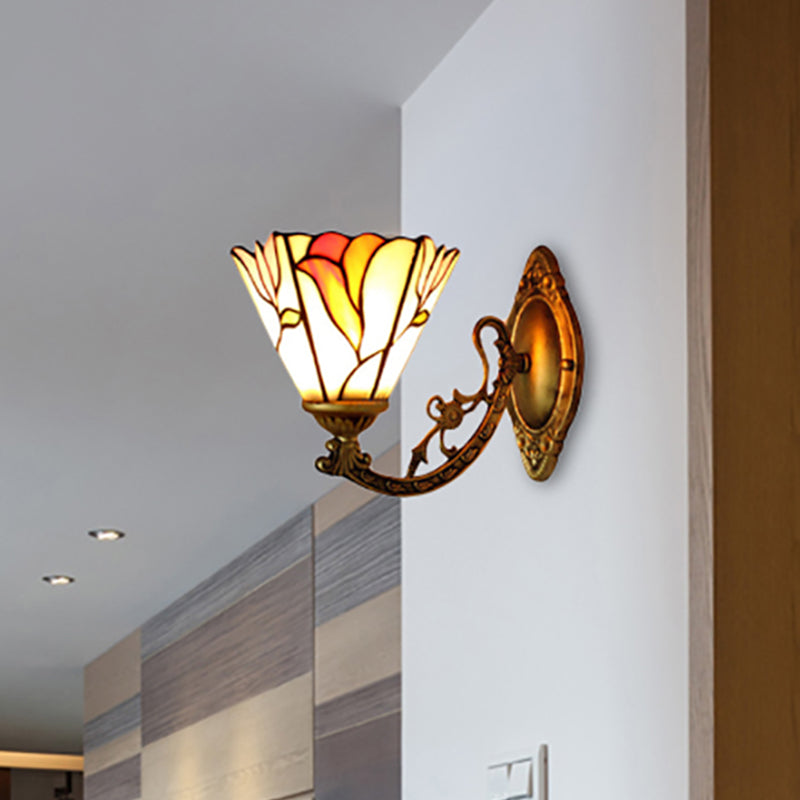 BowLift | Flower Wall Mount Light Lodge Tiffany 1 Light Wall Lighting in Antique Brass for Bedroom