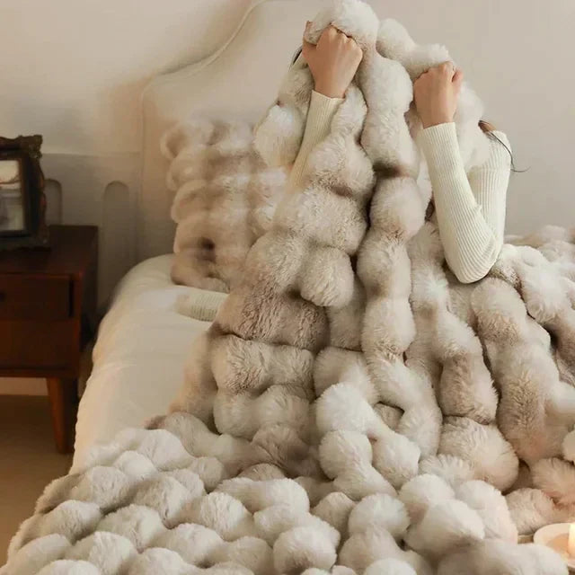 BowLift | Cozy Faux Fur Blanket