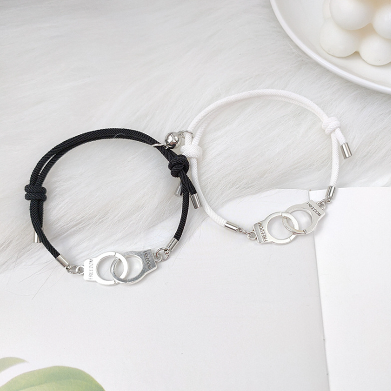 BowLift | Handcuff Bracelet