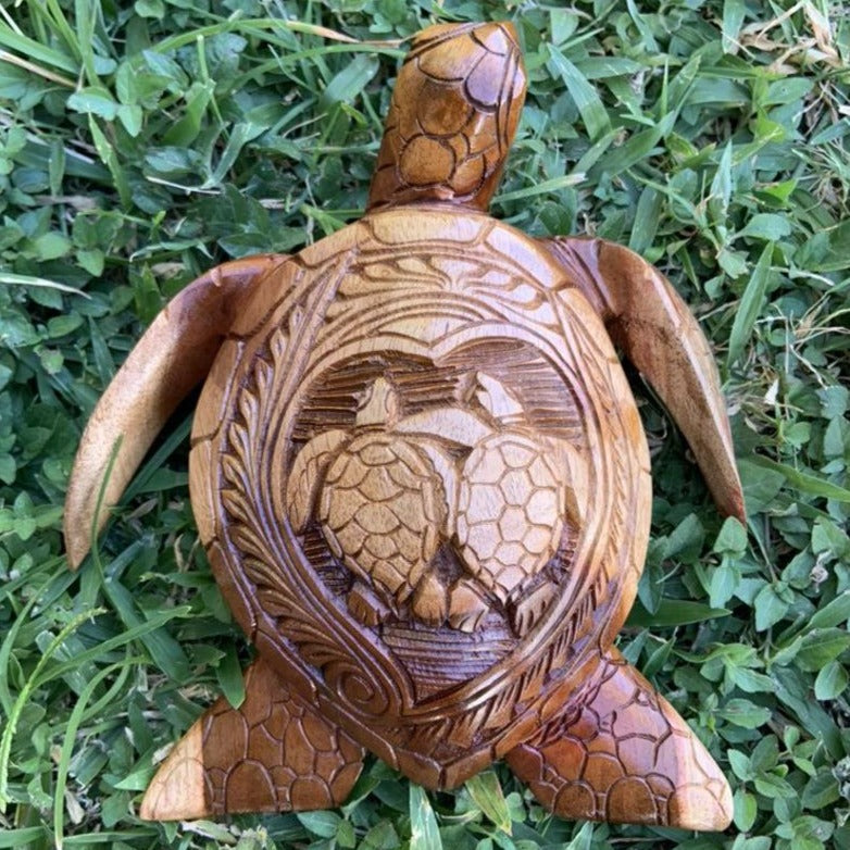 BowLift | Hawaiian Turtle Resin Ornament