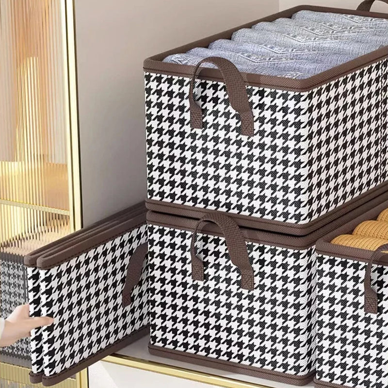 BowLift | Foldable Jeans Organizer for the Wardrobe