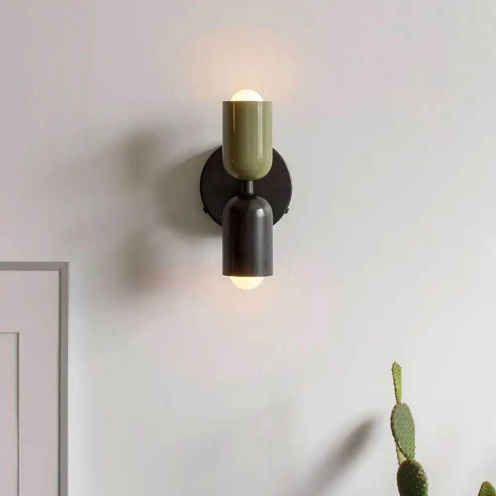 BowLift | PureGlow – Refined Wall Lamp for Sophisticated Interior Styling
