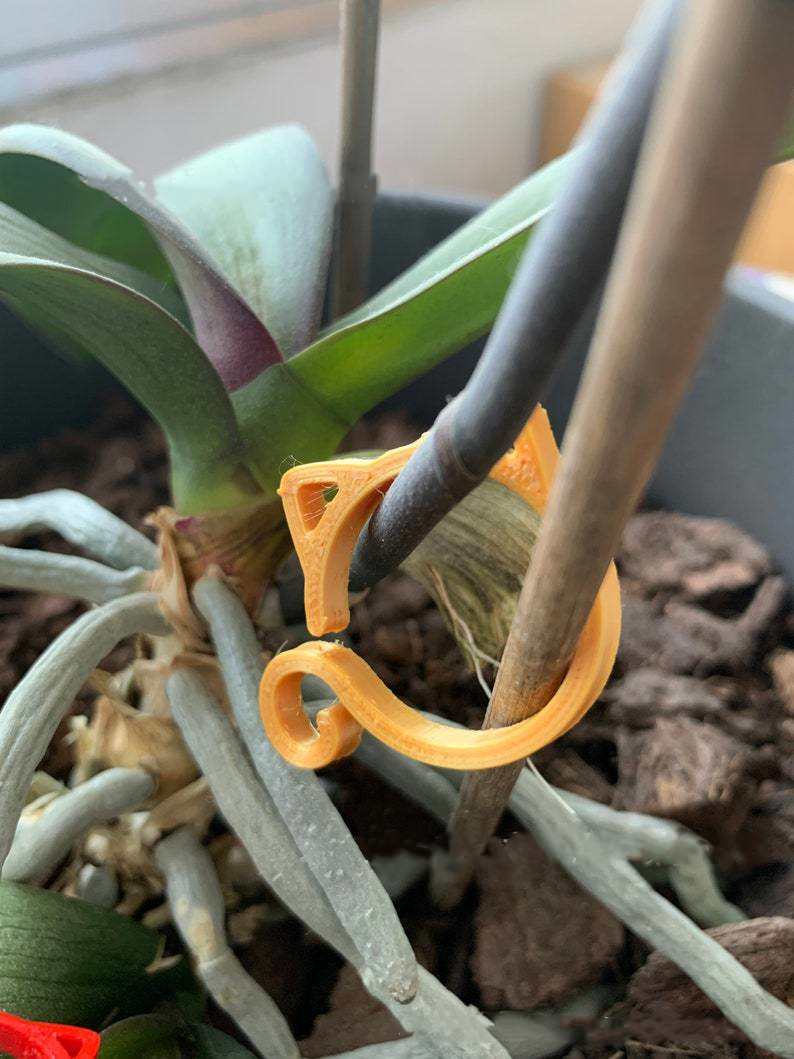 BowLift | Cat-shaped Plant Clip – Cute Plant Support for Garden and House Plants