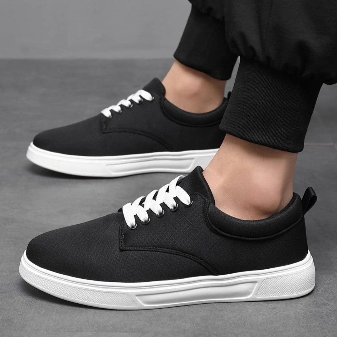 Coastal Breeze Sneakers with Breathable Lightweight Design