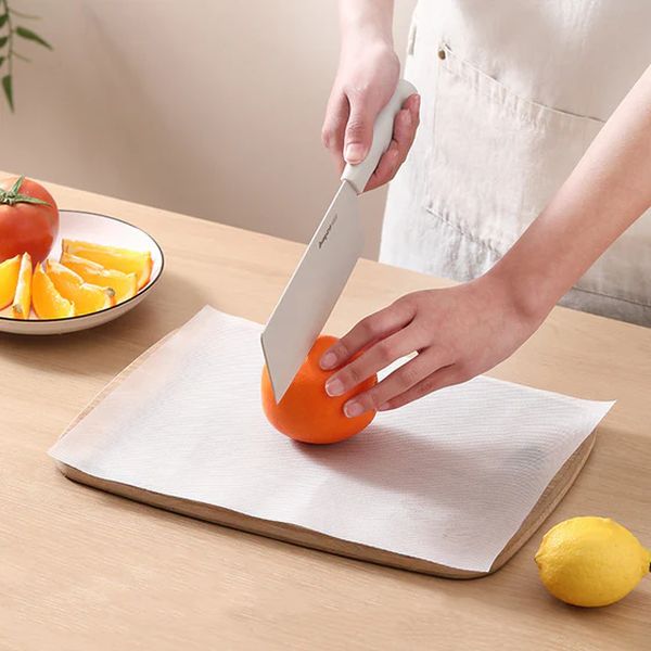 BowLift | Disposable cutting board paper