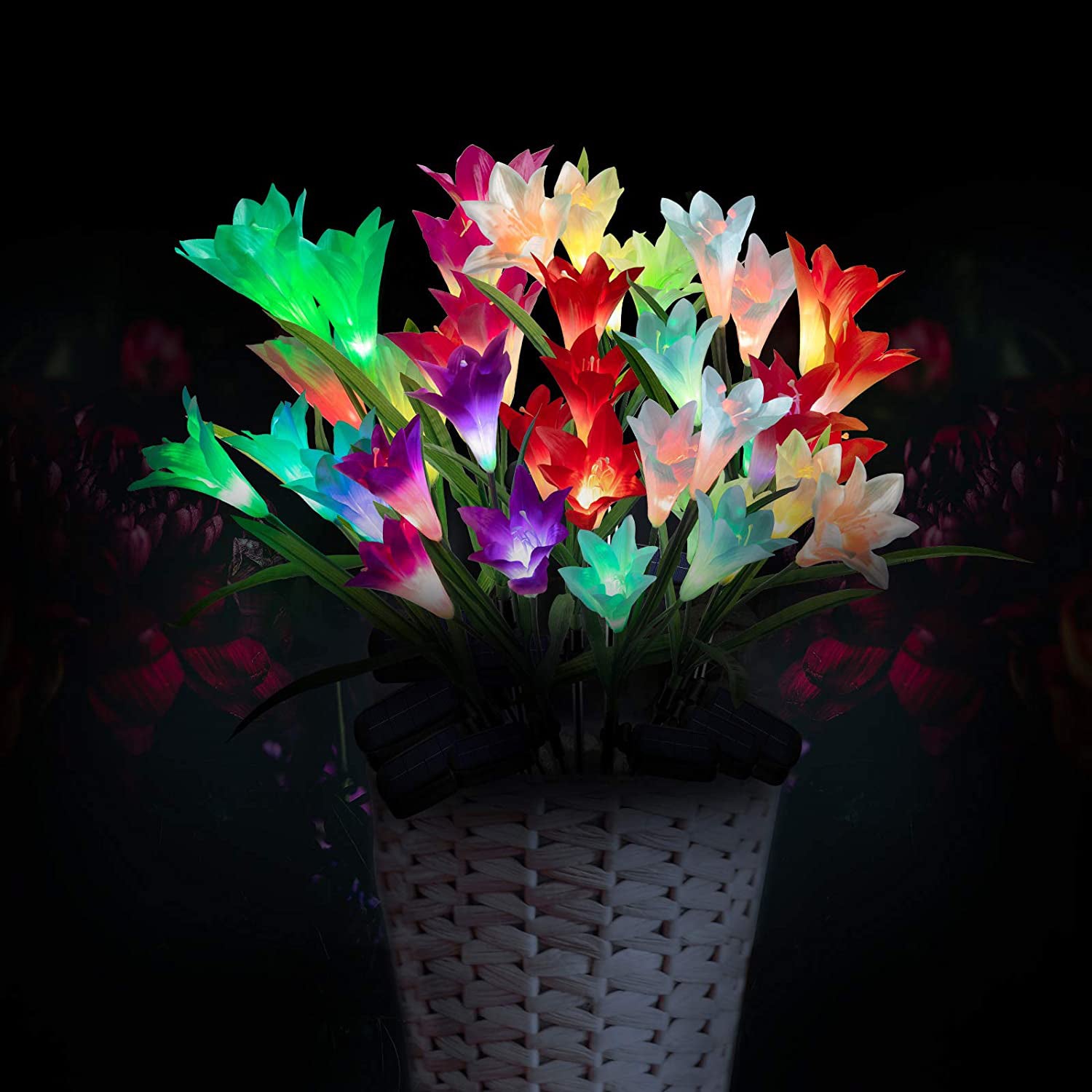 BowLift | 4-pack: Solar garden lights with color change and 16 larger lily flowers