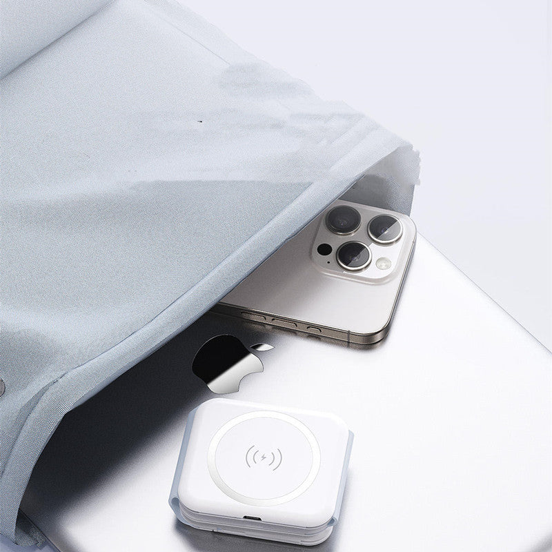 BowLift | 3-in-1 Multi-Functional Wireless Survival Card Charger