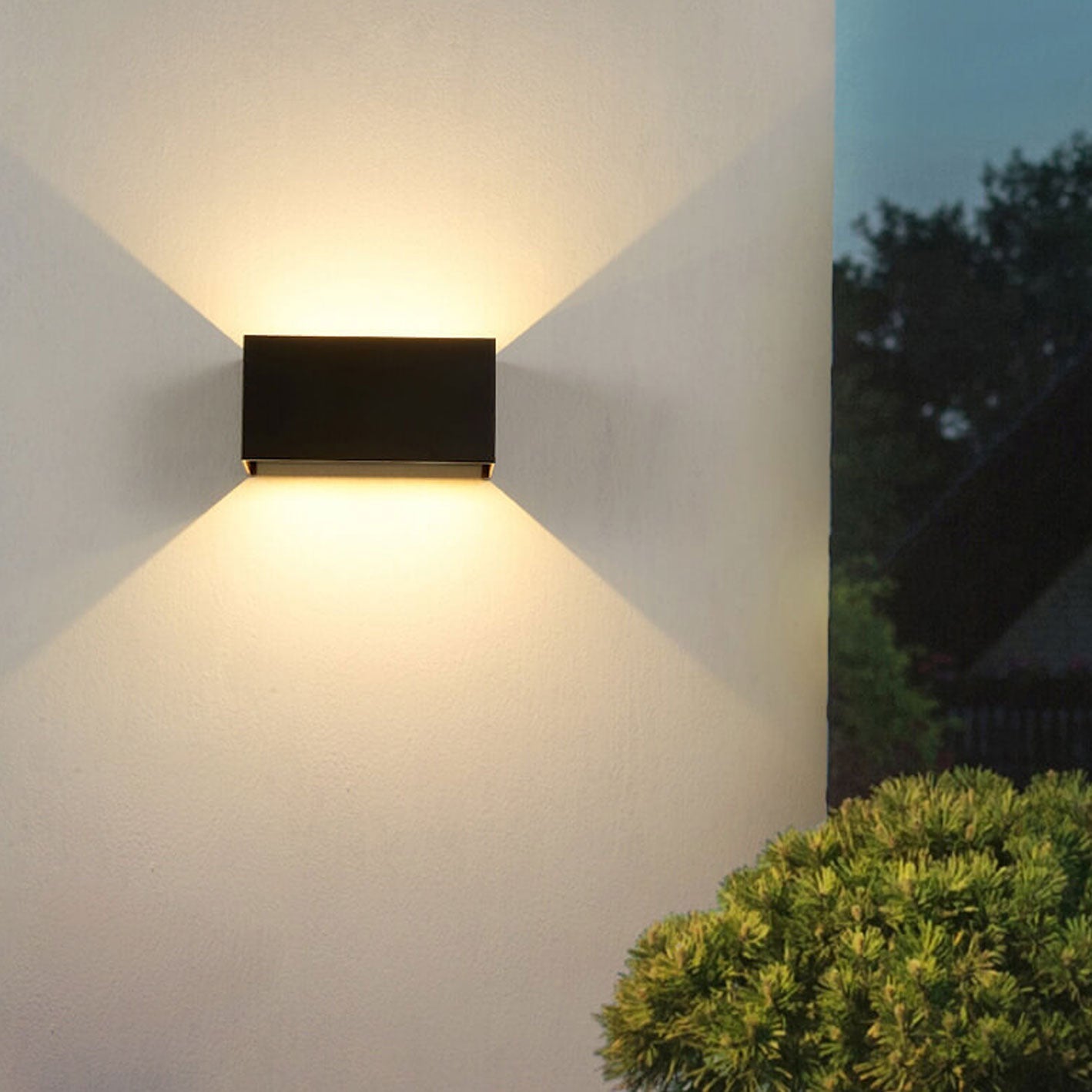 BowLift | Modern waterproof rectangular LED wall light for outdoor use with up and down lighting