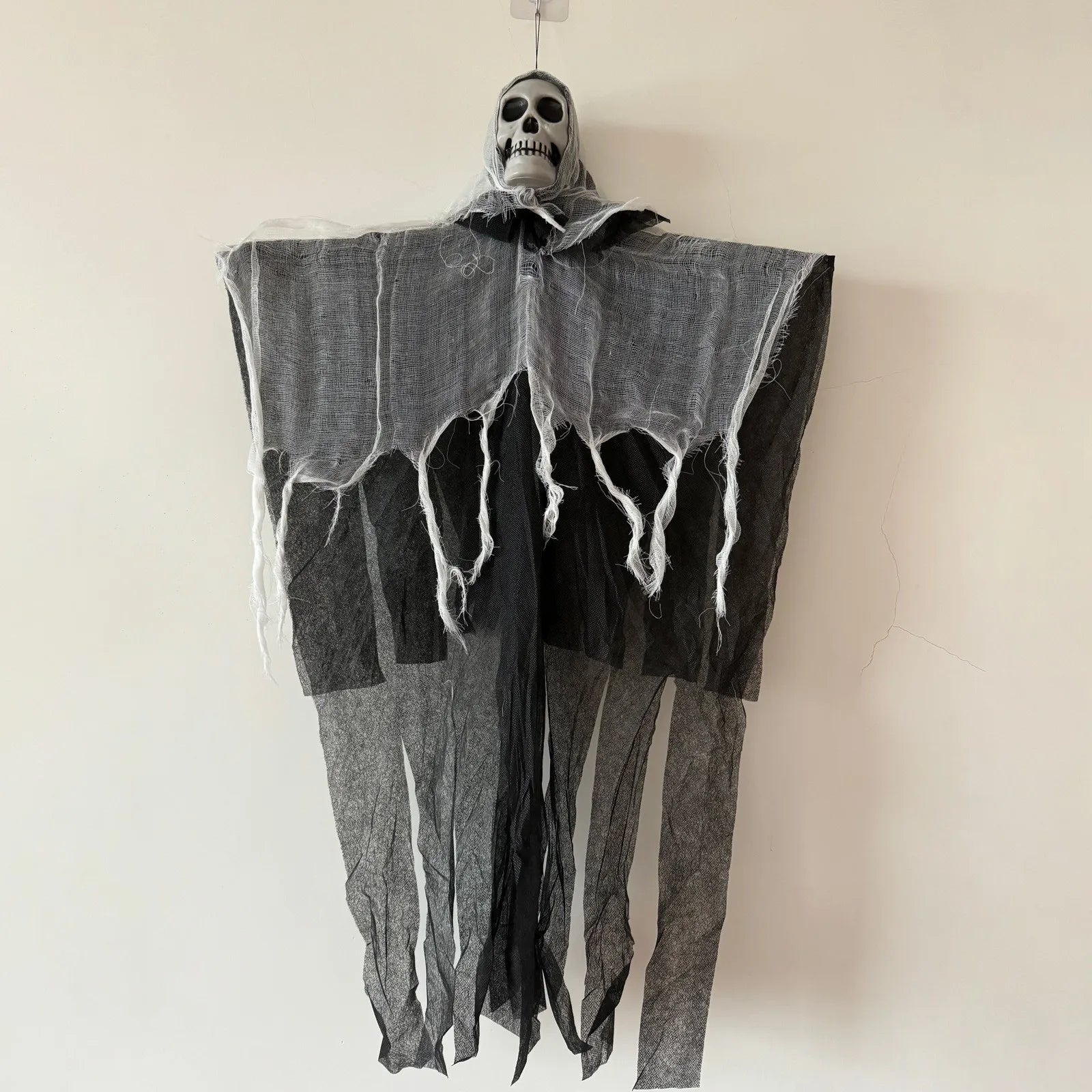 BowLift | Glowing Halloween Skeleton Hanging Decoration