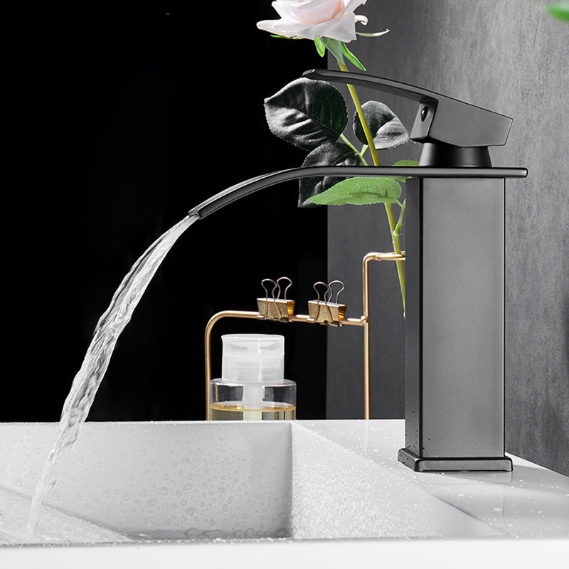 BowLift | Vessel Sink Faucets Single Lever Mixer Modern Faucets for the Bathroom