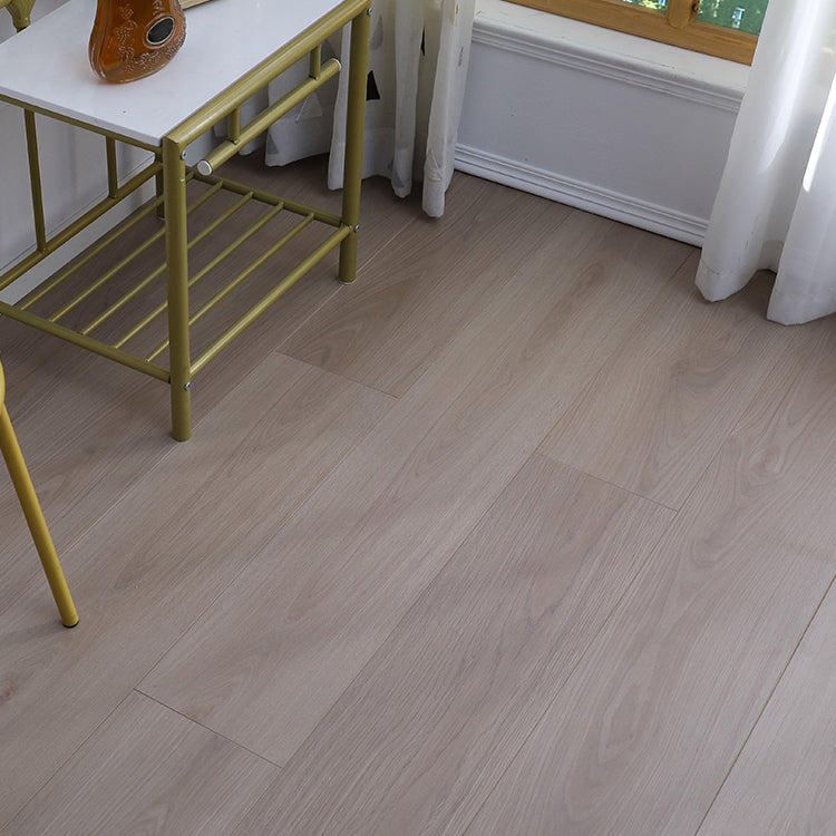 BowLift | Contemporary Laminate Flooring Light Color Wood Laminate Flooring