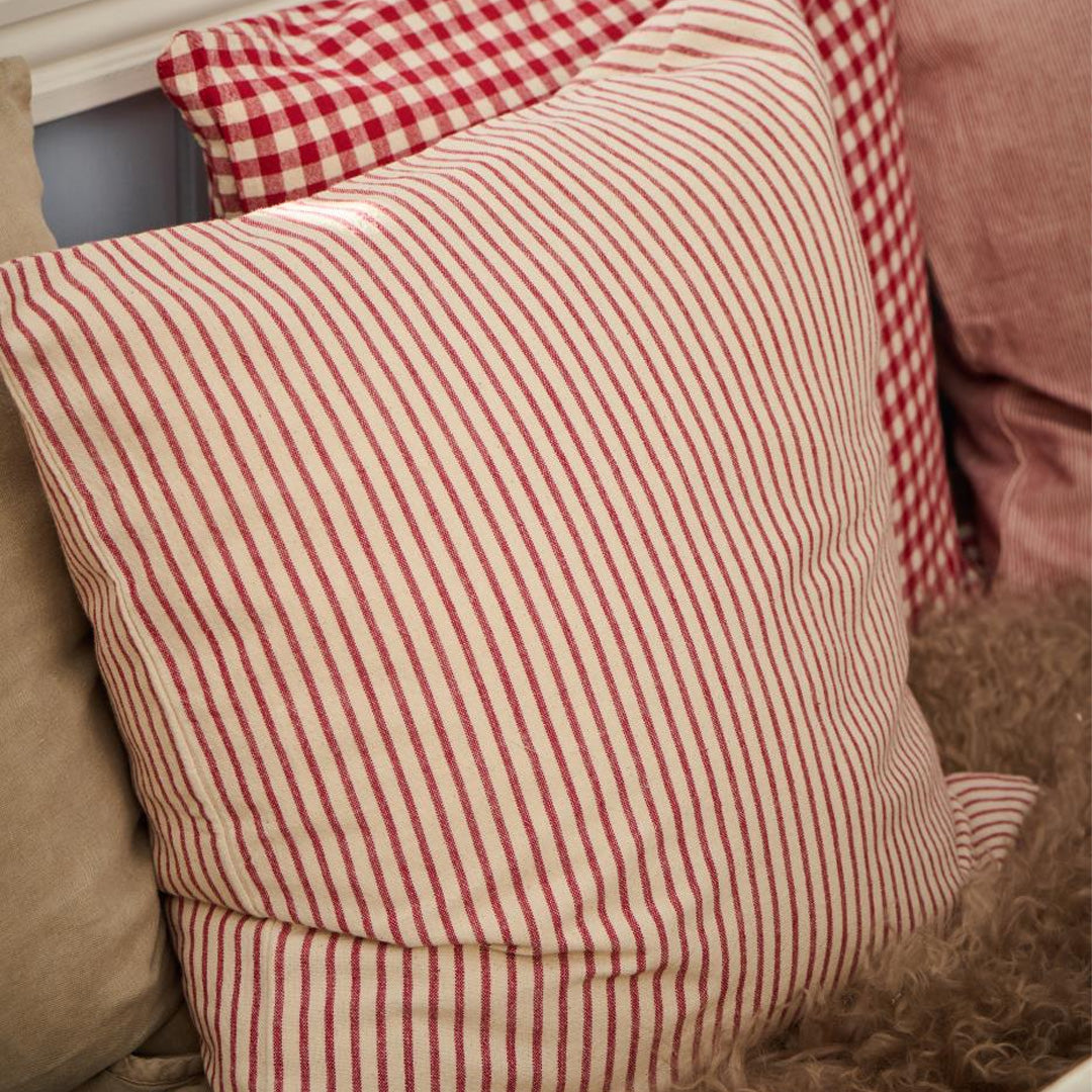 BowLift | Ib Laursen - Cushion cover Ingrid in natural with red stripes 50 x 50 cm