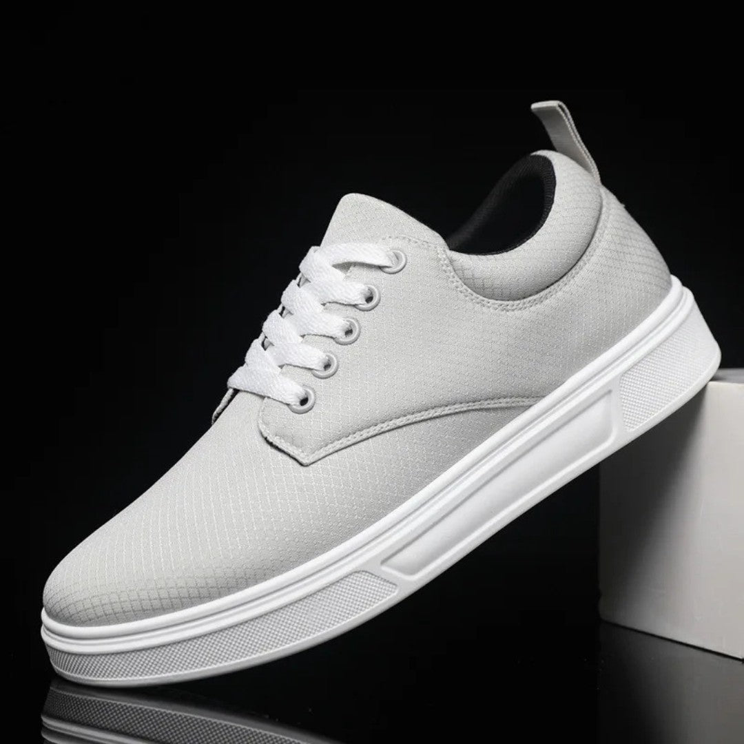 Coastal Breeze Sneakers with Breathable Lightweight Design