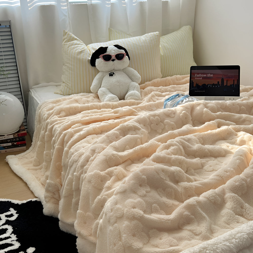 BowLift | Cloud Flower Snuggle Blanket